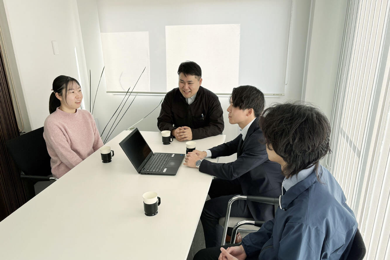 インタビューイメージ